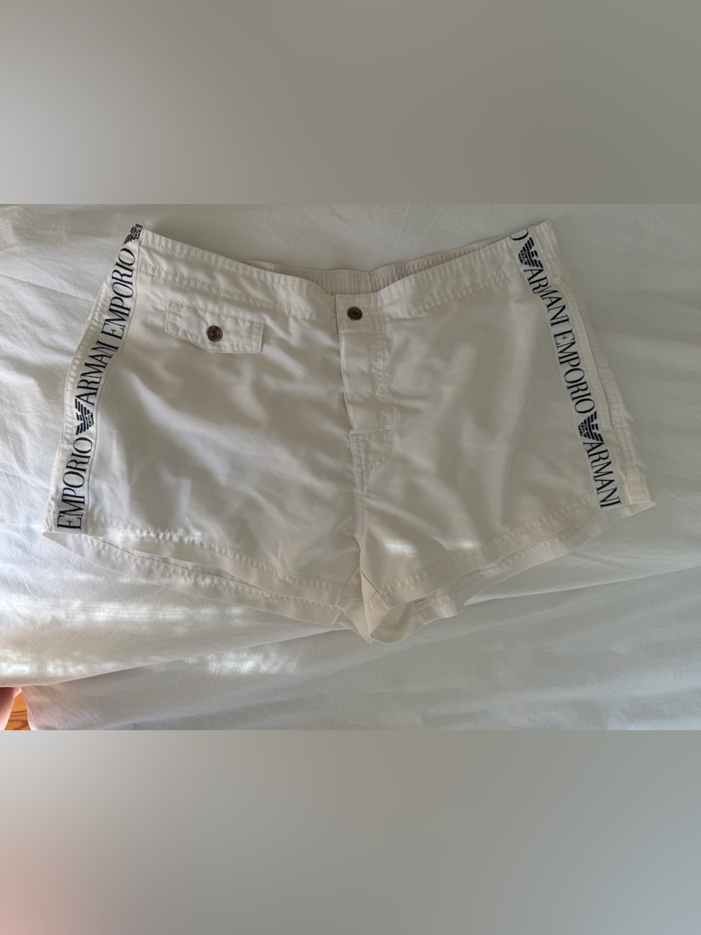 Emporio Armani men’s White Logo-Trim swim Shorts